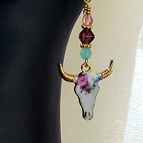 Yellowstone theme Earrings Handmade and Hypoallergenic - Picture 2 of 11